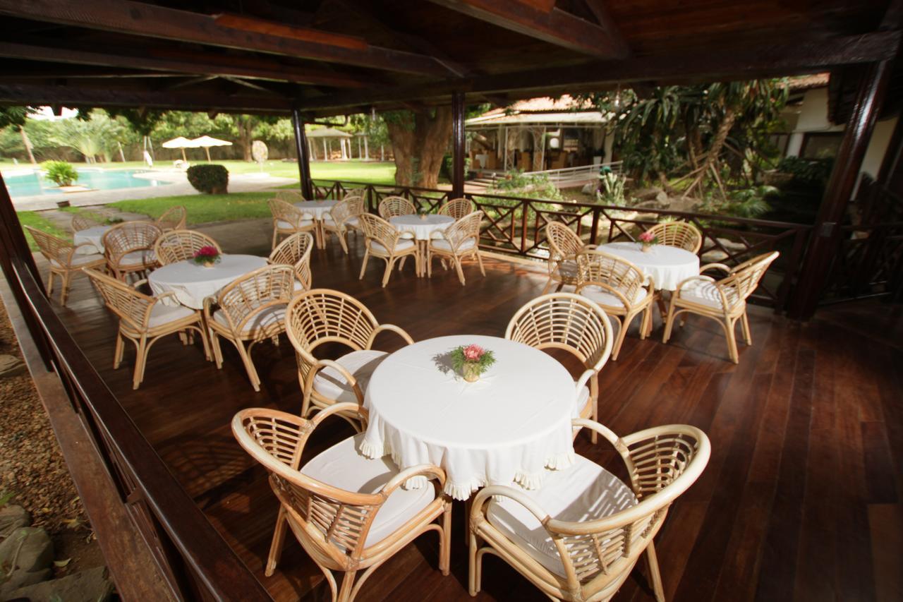 Mwembe Resort Malindi Esterno foto