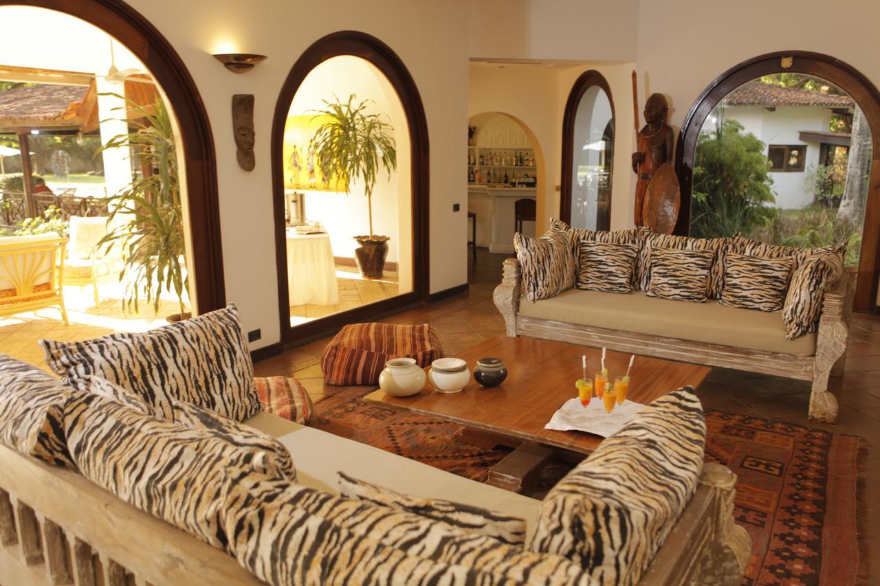 Mwembe Resort Malindi Esterno foto