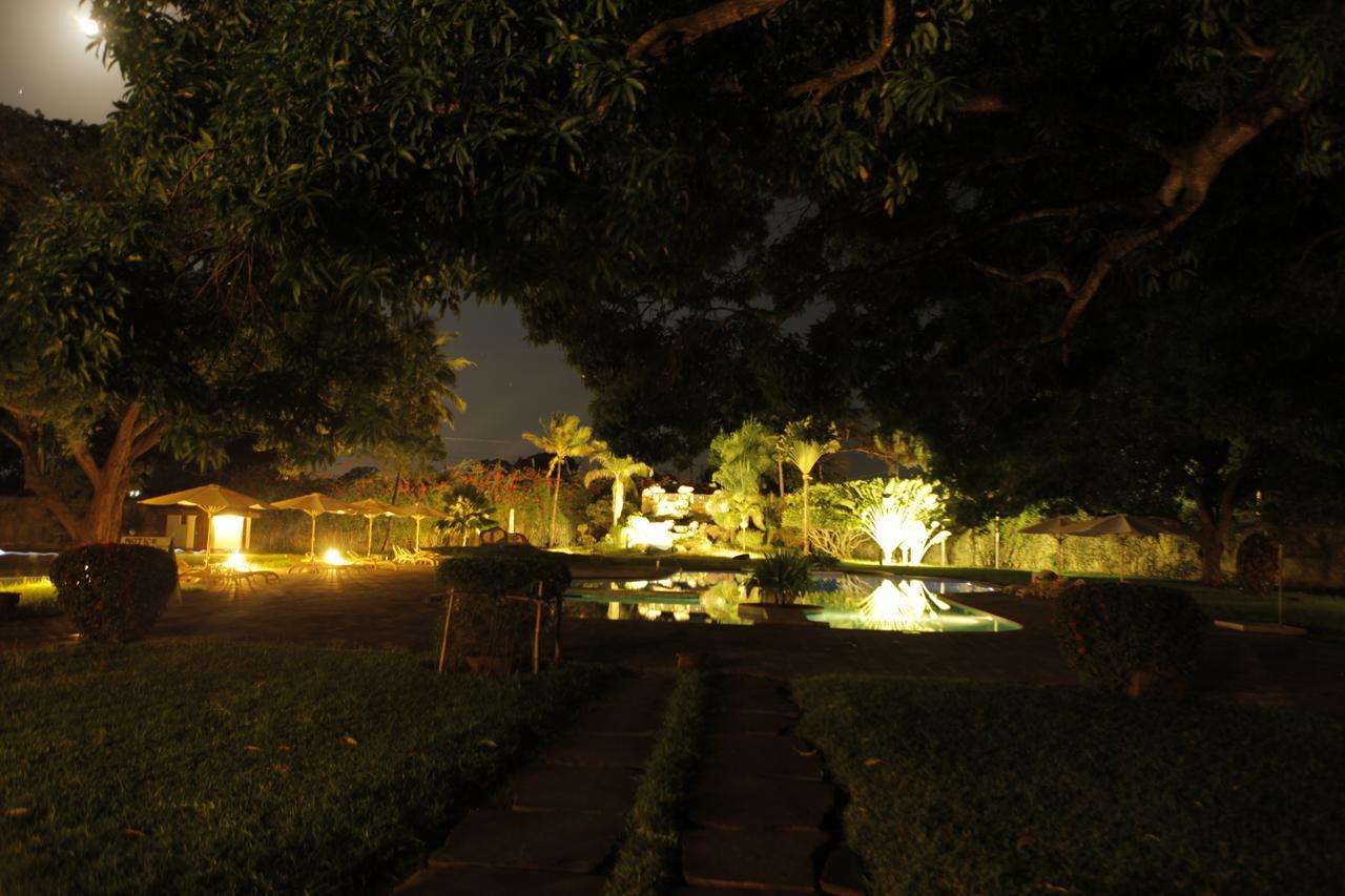 Mwembe Resort Malindi Esterno foto